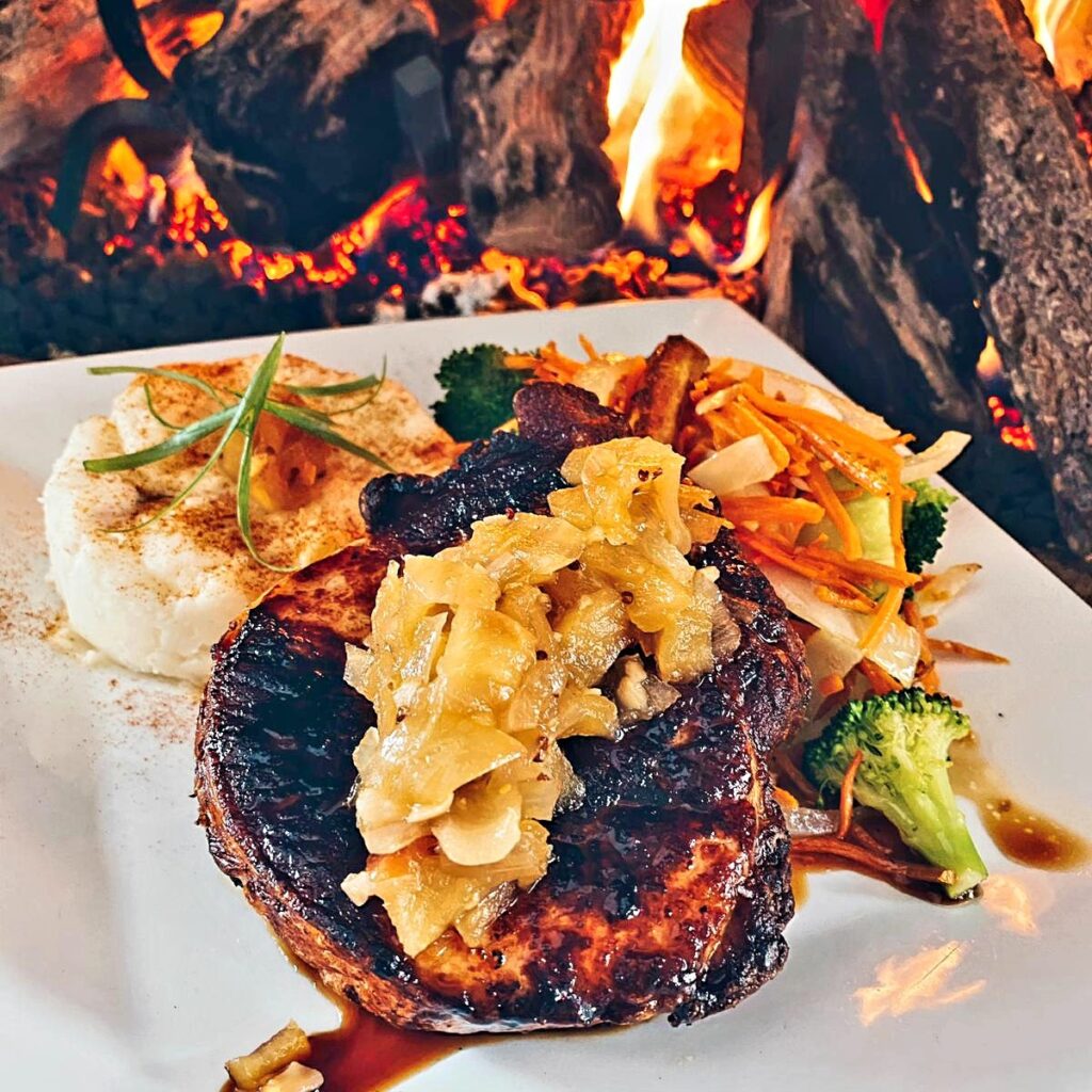 Event and Entertainment Dockside Grille